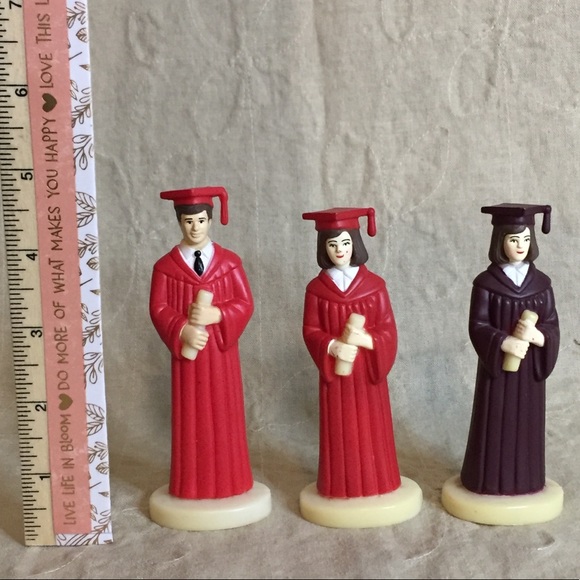 Vintage Graduate Cake Toppers Male And Female 80s - Picture 2 of 16